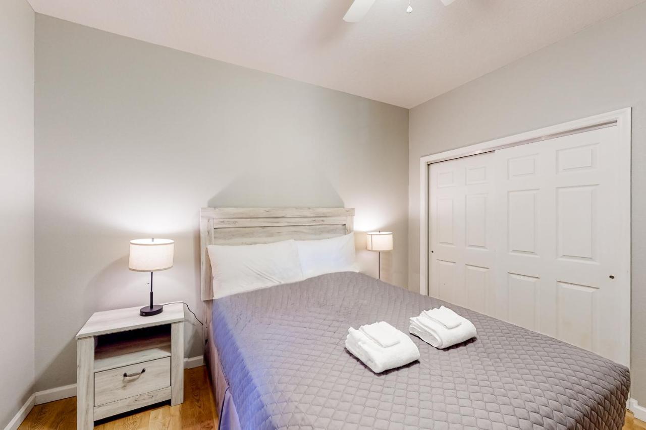 Worldquest Marvel Apartment Orlando Bagian luar foto