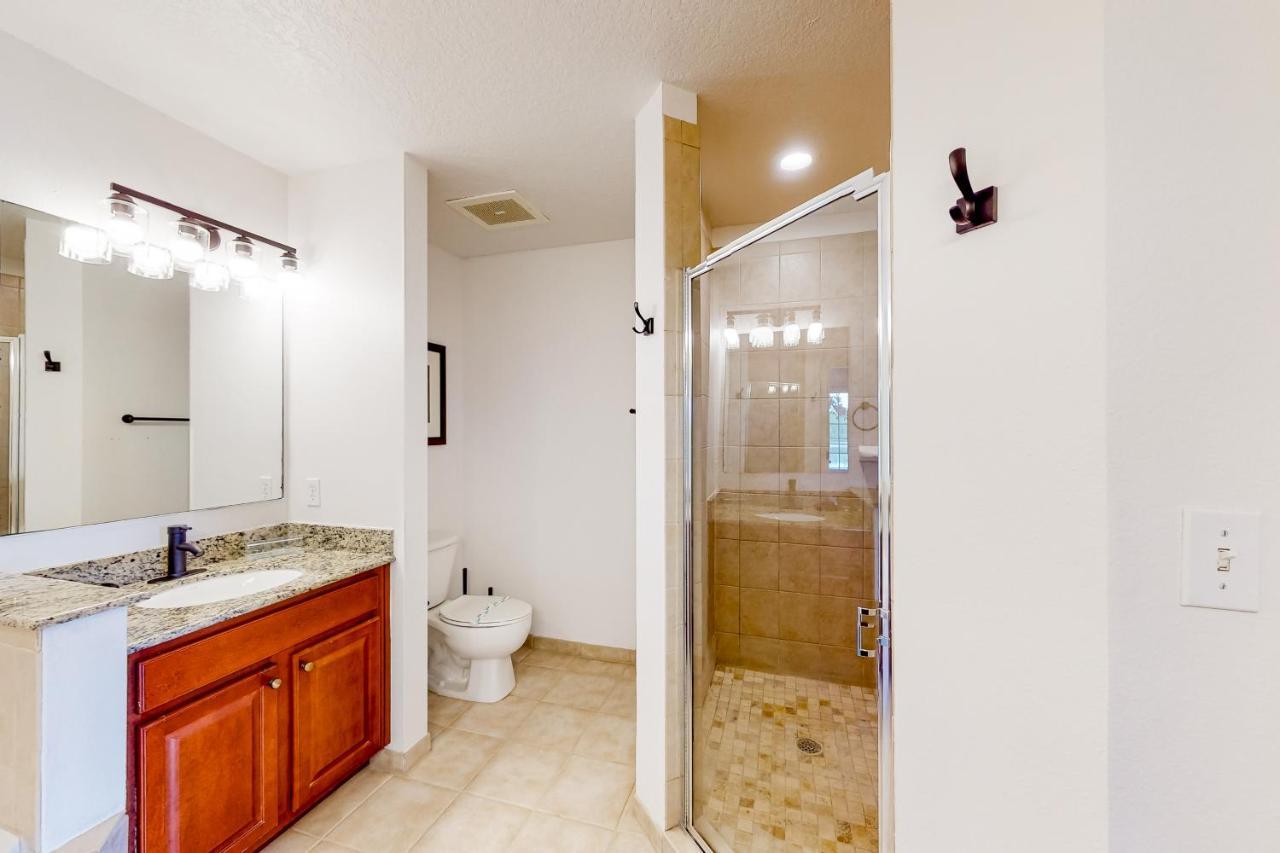 Worldquest Marvel Apartment Orlando Bagian luar foto